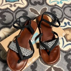 Toms Lexi sandals